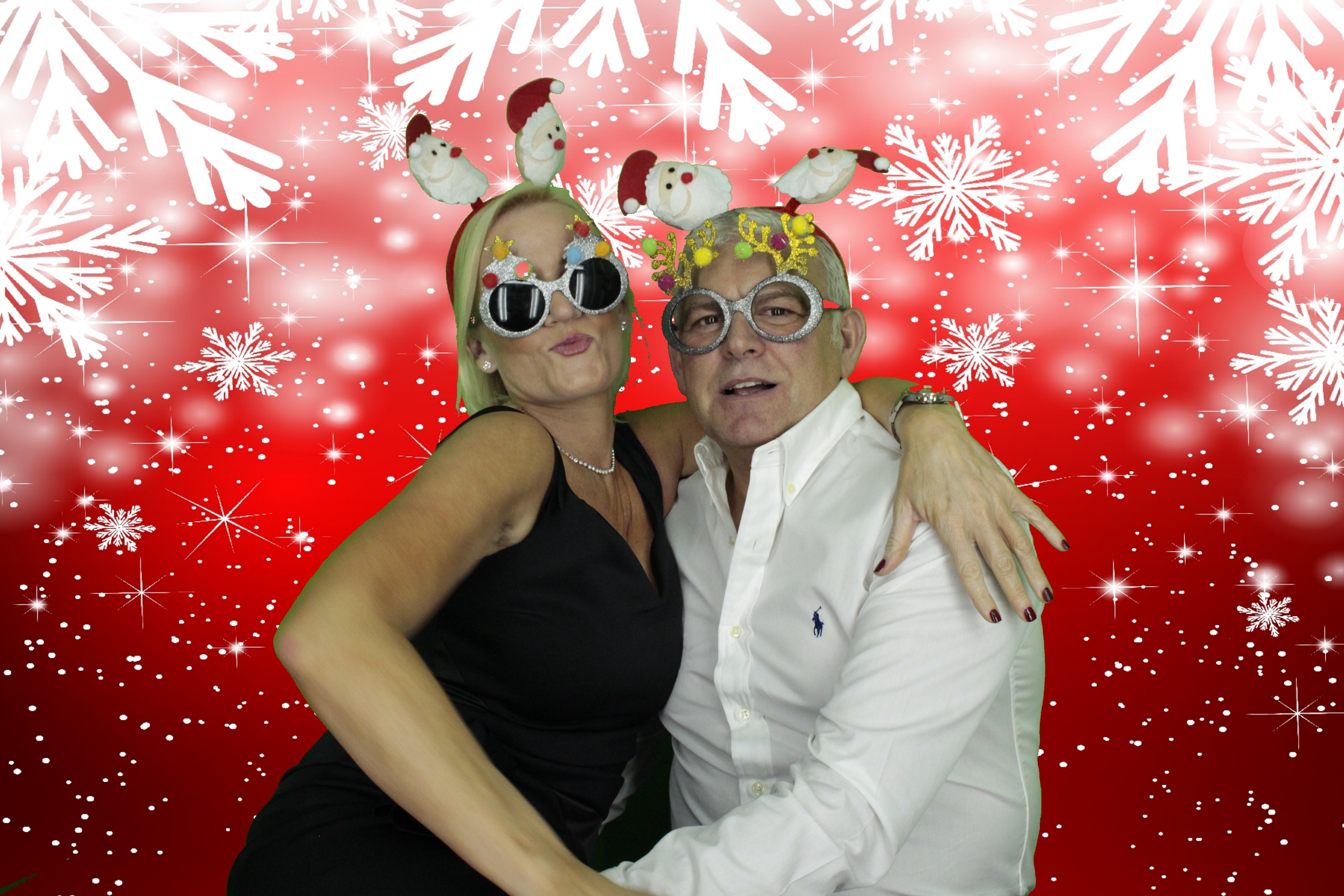Silvermere Christmas Party | View more photos from the event at gallery.myphotoboothexperience.co.uk/u/MyPhotoBoothExperienceLtd/Silvermere-Christmas-Party-3